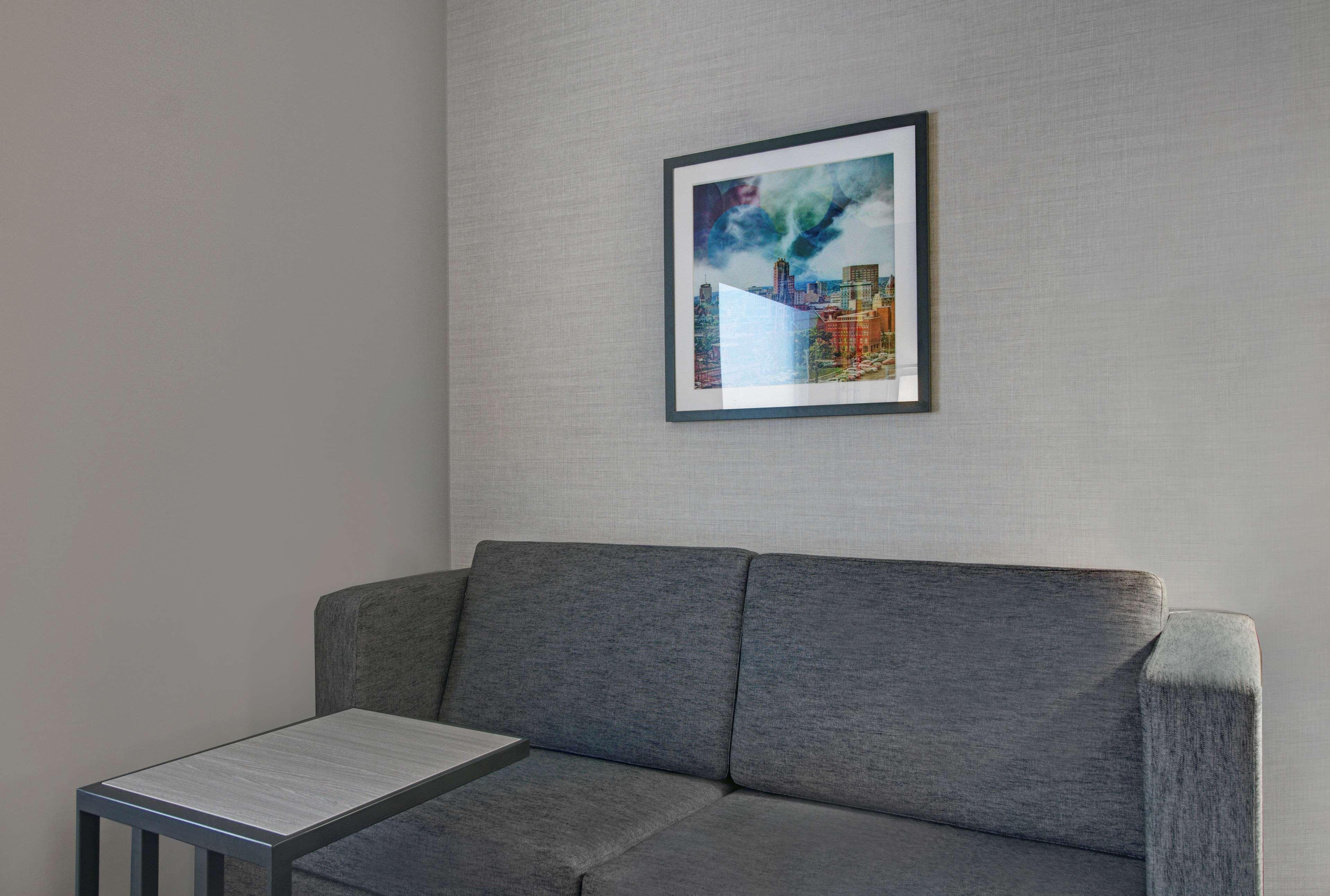 Hampton Inn & Suites By Hilton Syracuse Dewitt East Syracuse Extérieur photo