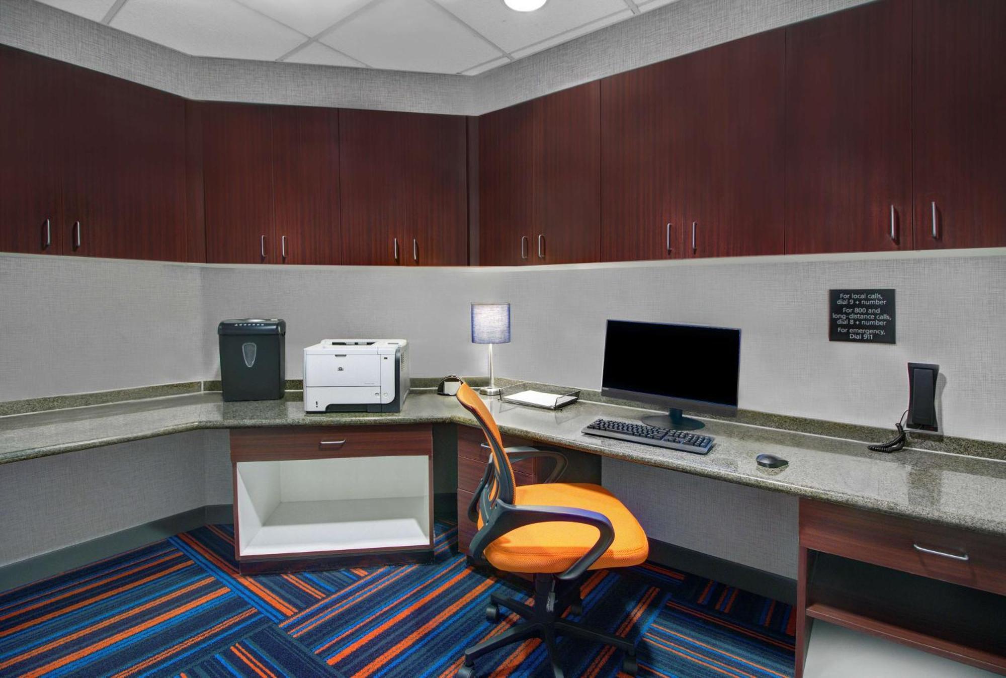Hampton Inn & Suites By Hilton Syracuse Dewitt East Syracuse Extérieur photo