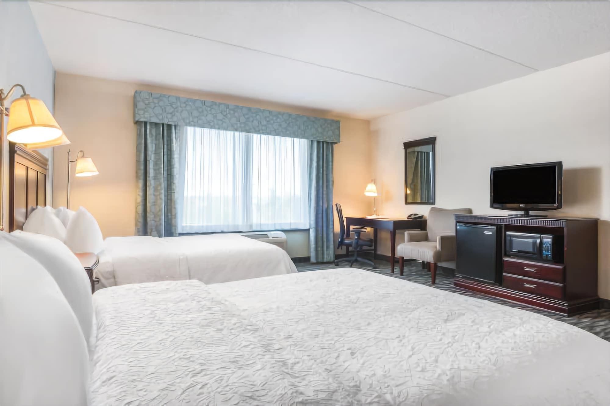 Hampton Inn & Suites By Hilton Syracuse Dewitt East Syracuse Extérieur photo