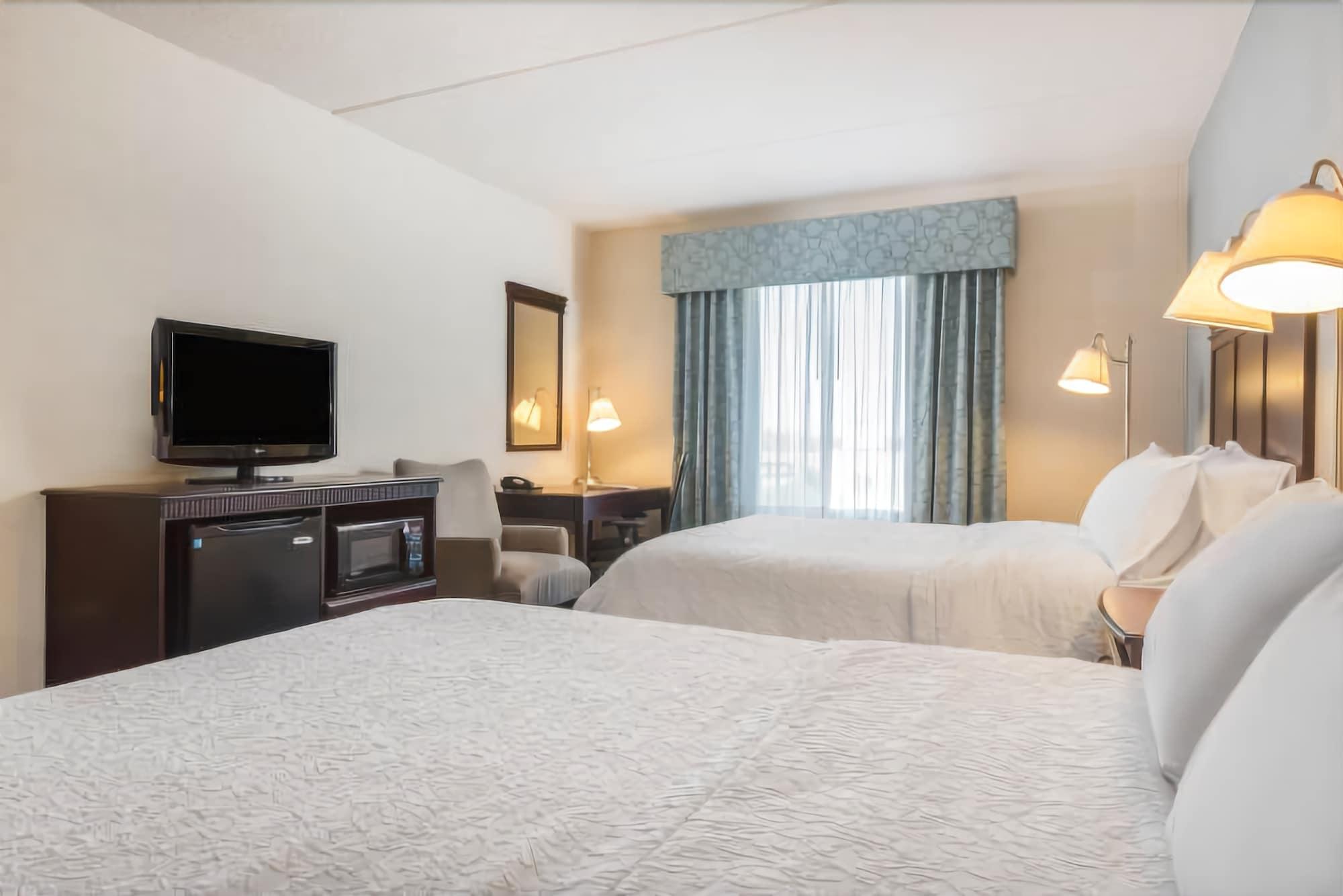 Hampton Inn & Suites By Hilton Syracuse Dewitt East Syracuse Extérieur photo