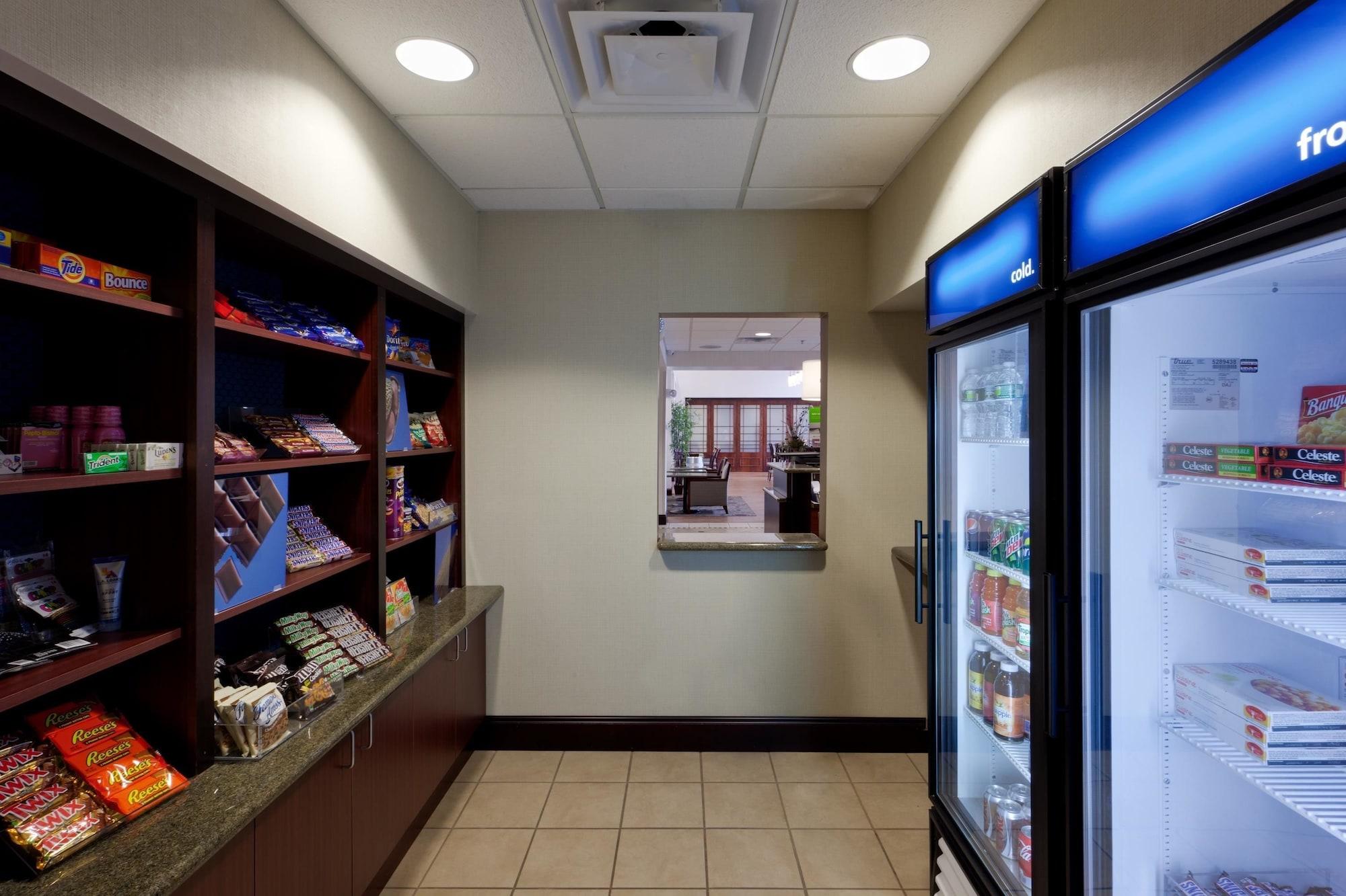 Hampton Inn & Suites By Hilton Syracuse Dewitt East Syracuse Extérieur photo