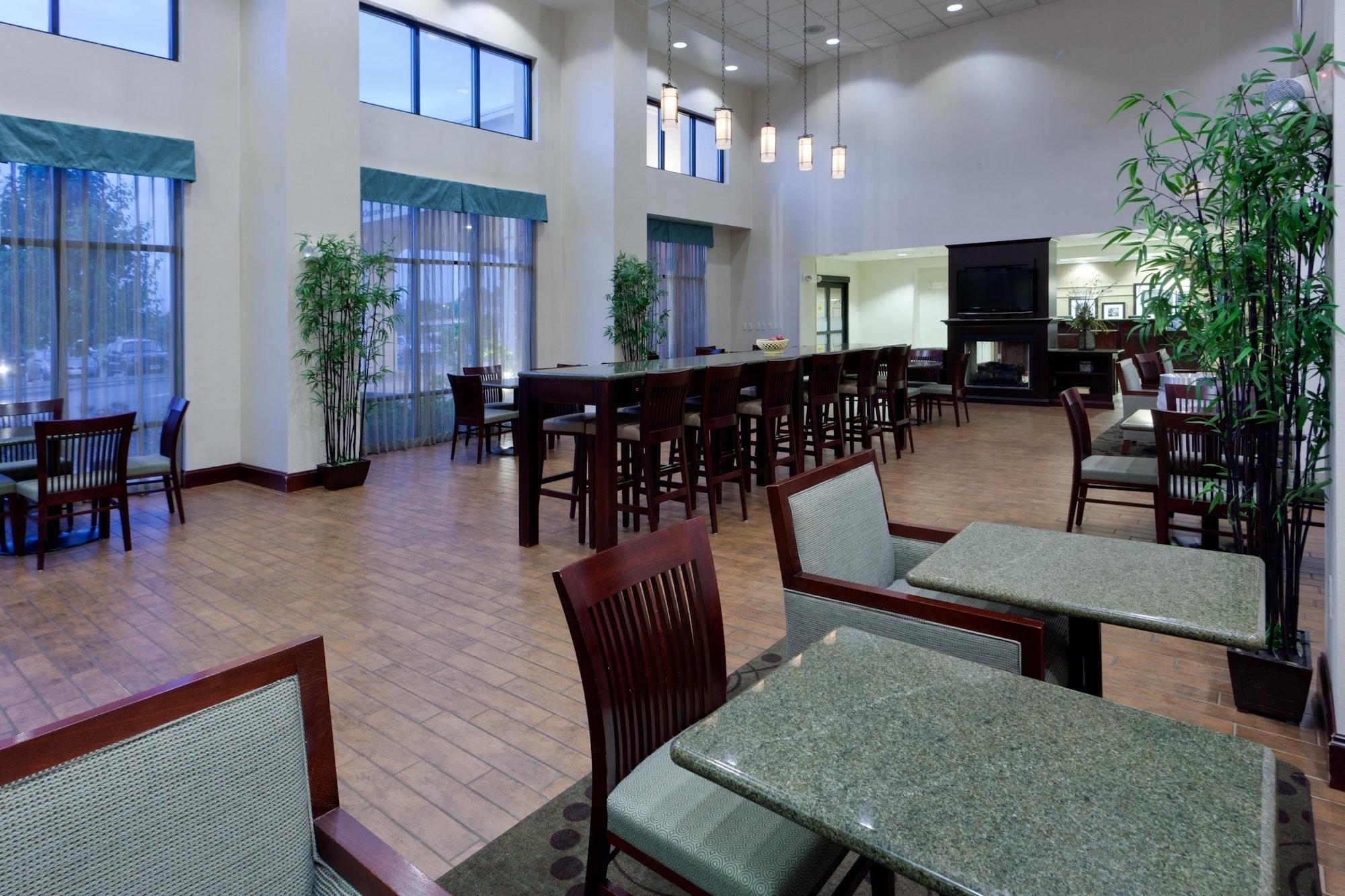 Hampton Inn & Suites By Hilton Syracuse Dewitt East Syracuse Extérieur photo
